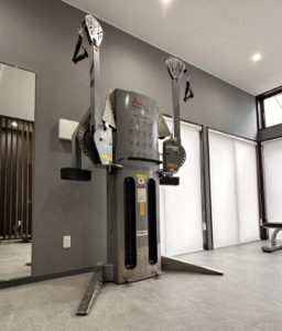 APEX　エーペックス　トレーニングマシン